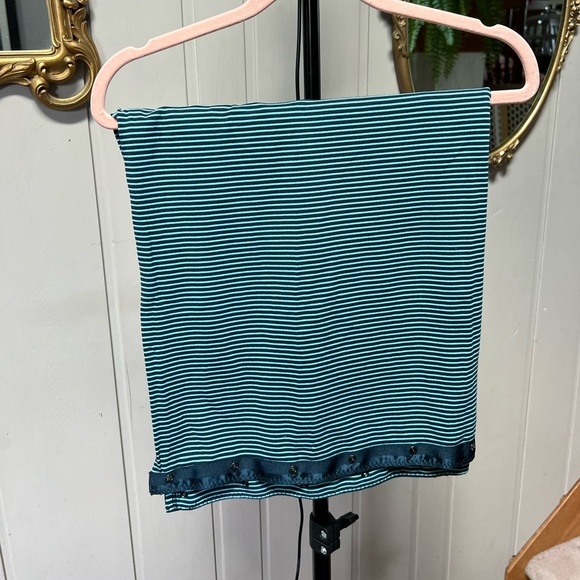 Lululemon blue scarf - Picture 1 of 3
